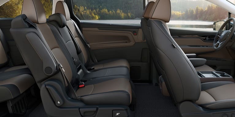 2027 Honda Odyssey Elite Magic Slide second-row seats and spacious third-row leather-trimmed cabin (Minivan).
